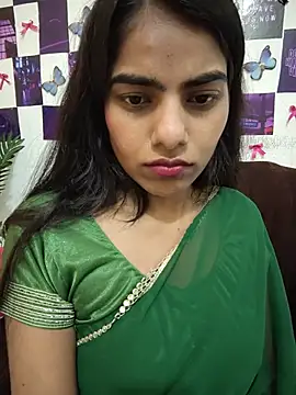 Alisha_Babyy webcam
