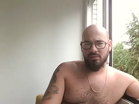 lachy2410 webcam