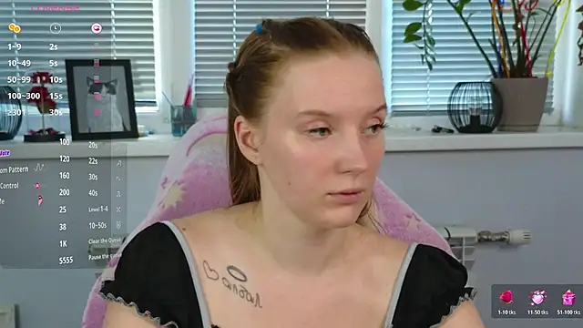 Mary_Blu webcam
