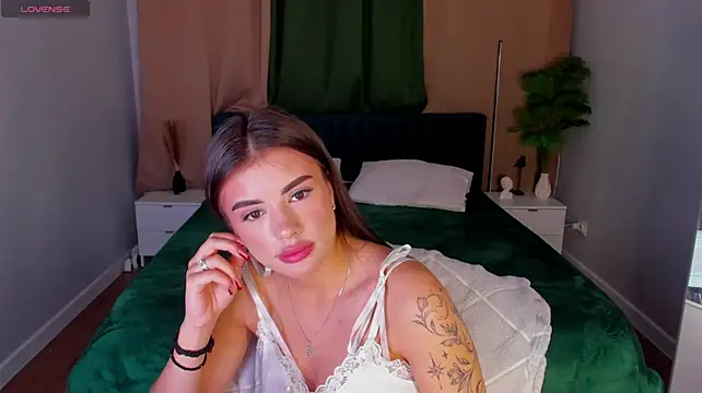 Alisha_Blakee webcam