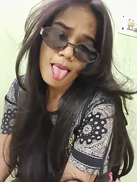 Dimple-Shah webcam