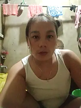 Lynne_11 webcam