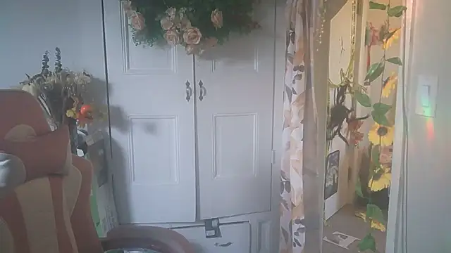 nastydianastrips