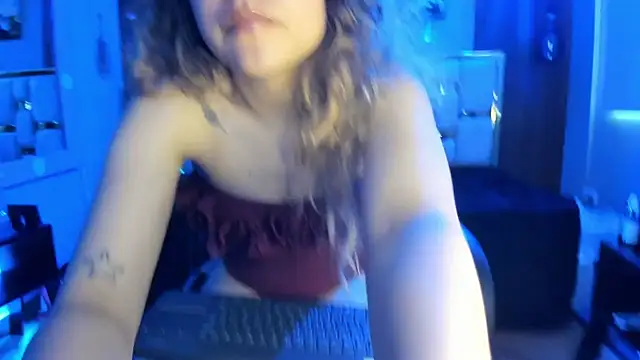 Violet_hiill webcam