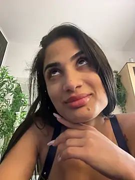 SellenaMoon webcam