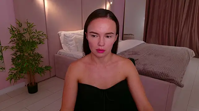 BonnieShine webcam