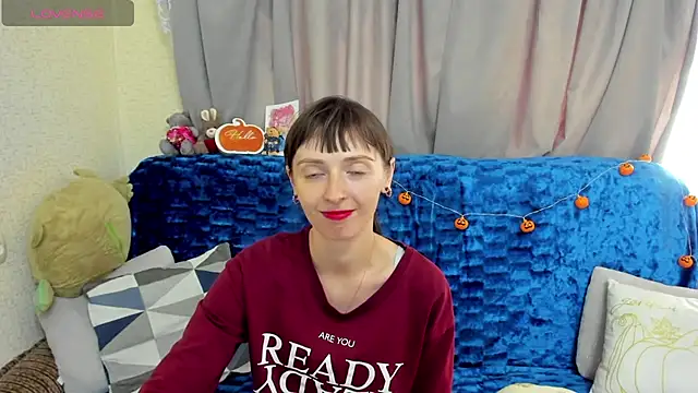 TayanaJons webcam