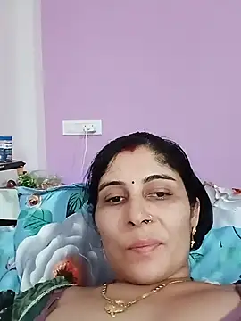 Hot_ree85 live sex cam