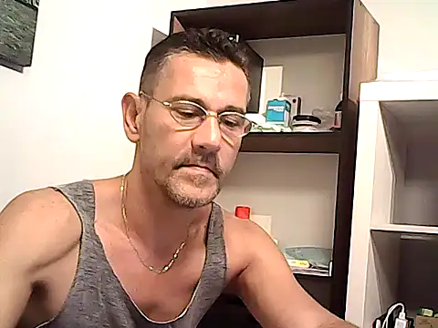 mastercharisma35 webcam