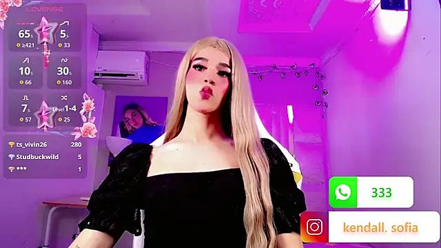 Sophiaa_doll_ webcam