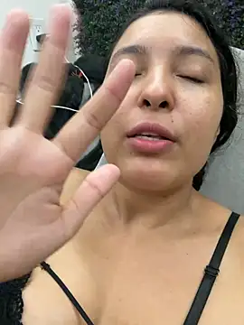 mariatudulceadiccion live cam on StripChat