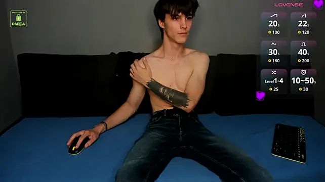 Adam_Porrter live cam on StripChat
