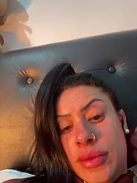 nude webcam chat room Belababyy