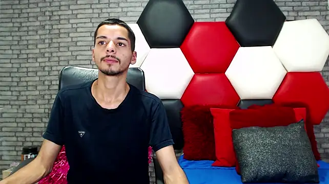 Thristan05 webcam