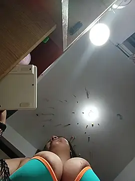 Van3orgasm4me webcam