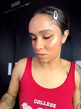Isabella-Teen webcam