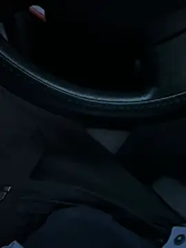 Uber-driver-dam webcam