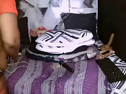 Vexx_Queen95 webcam