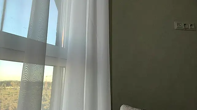 PickmeGirl webcam