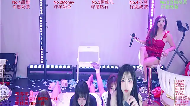 Luckybaby-001 webcam