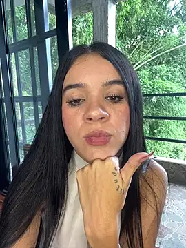 isabellawhitmore webcam