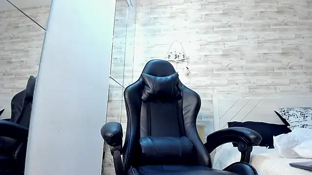 Jake_Noir webcam
