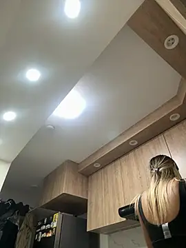 SALOOMEE__ webcam