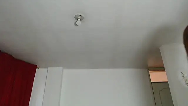 Lunadool live cam on StripChat