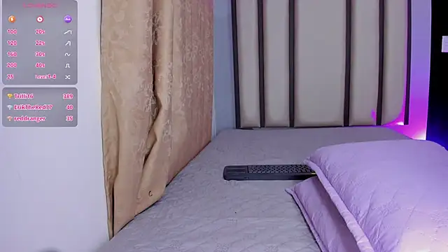 Maddie_01 webcam