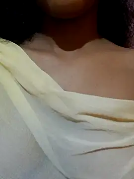 UrvashiCanvas123