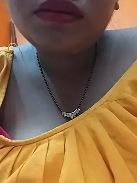 Sexy_pooja5