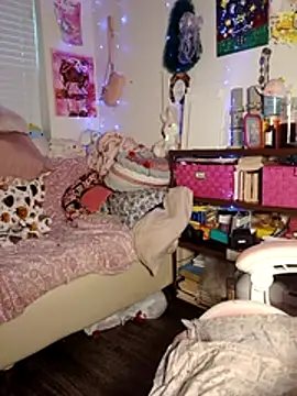 Kaysfatjuicepuss live cam on StripChat