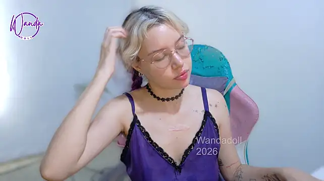 WandaDoll webcam