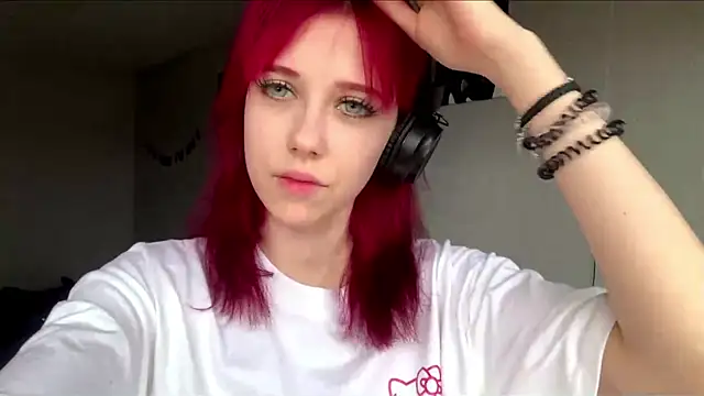 HuggyWuggyyy webcam