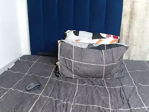 Candice203 webcam