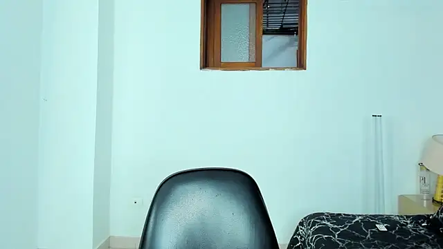 Dylan_Taylor webcam