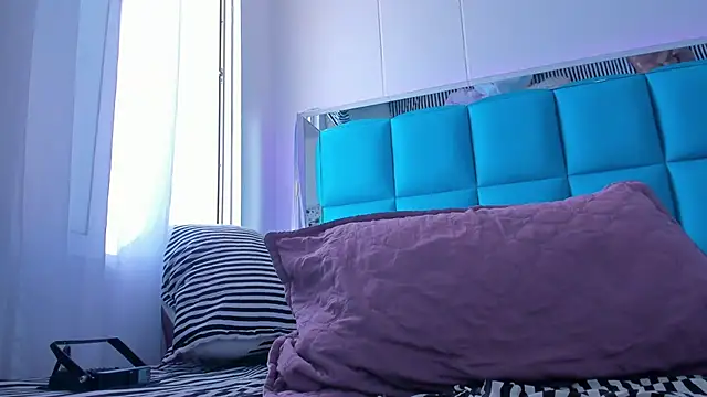 Channel_Mills webcam