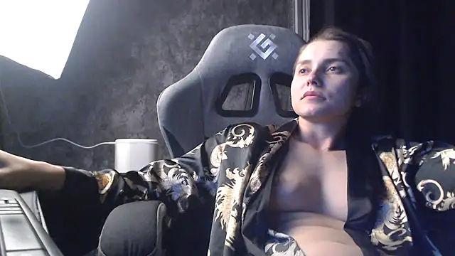 _lola1224_ webcam