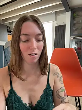 Daisy_Michto_Officiel webcam