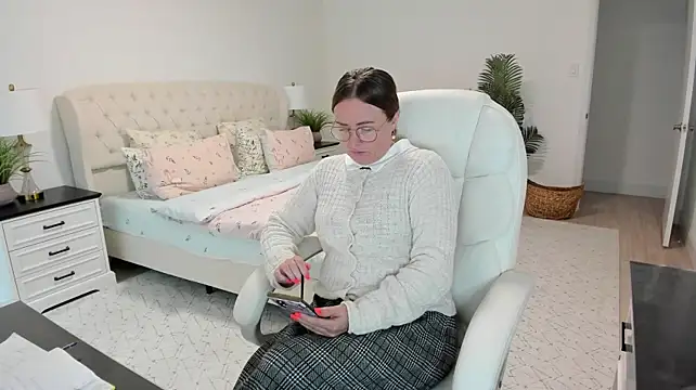 Vika73 webcam
