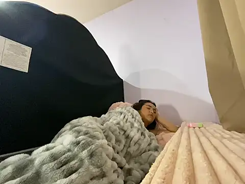 bbwbelle live cam on StripChat