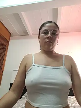 selena_gomez2 webcam