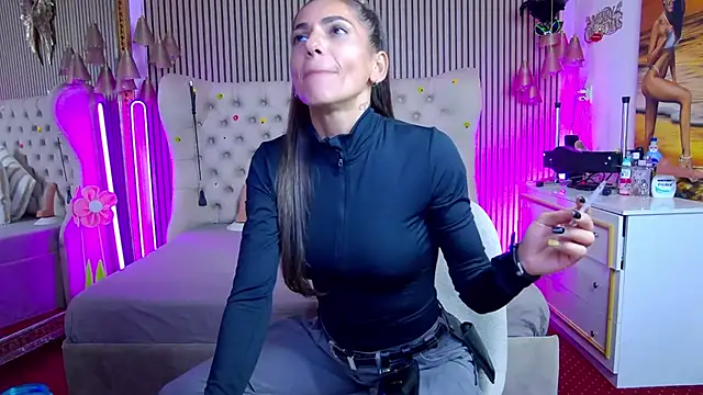 PlayfulShow webcam