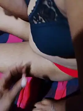 sexysexylaky webcam
