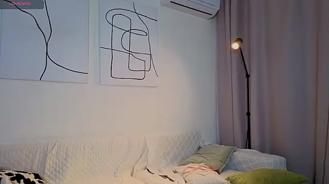 aesthetics__tease webcam