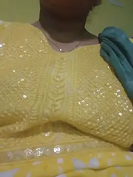 Telugu-Bujji-Mounika webcam