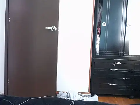 Laura_martin_ webcam