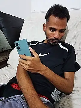 BlackAlphaPrime webcam