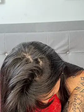 Luna_Zahara webcam