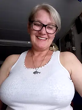 irinamaux webcam